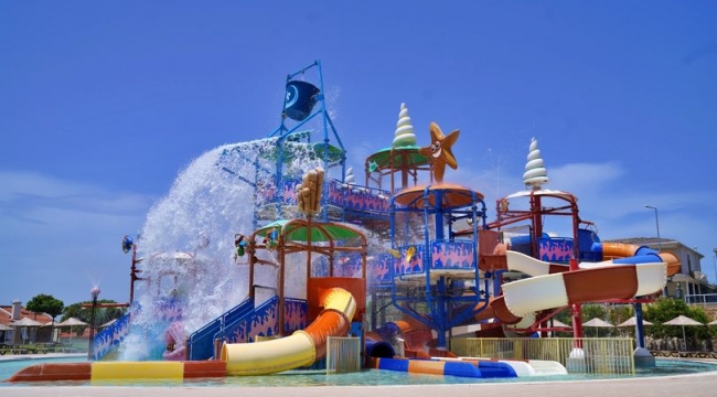 Oasis Aquapark sezonu açıyor